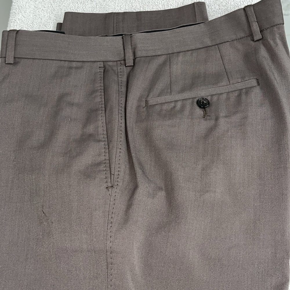 Hugo Boss Grey Dress Pants size 36”w x 31”. Fair condition priced accordingly